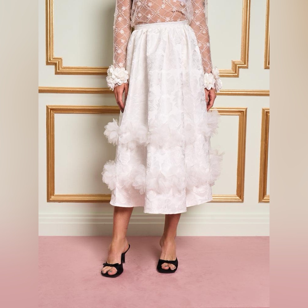 Sister Jane GISELLE JACQUARD MIDI SKIRT - PEARL WHITE